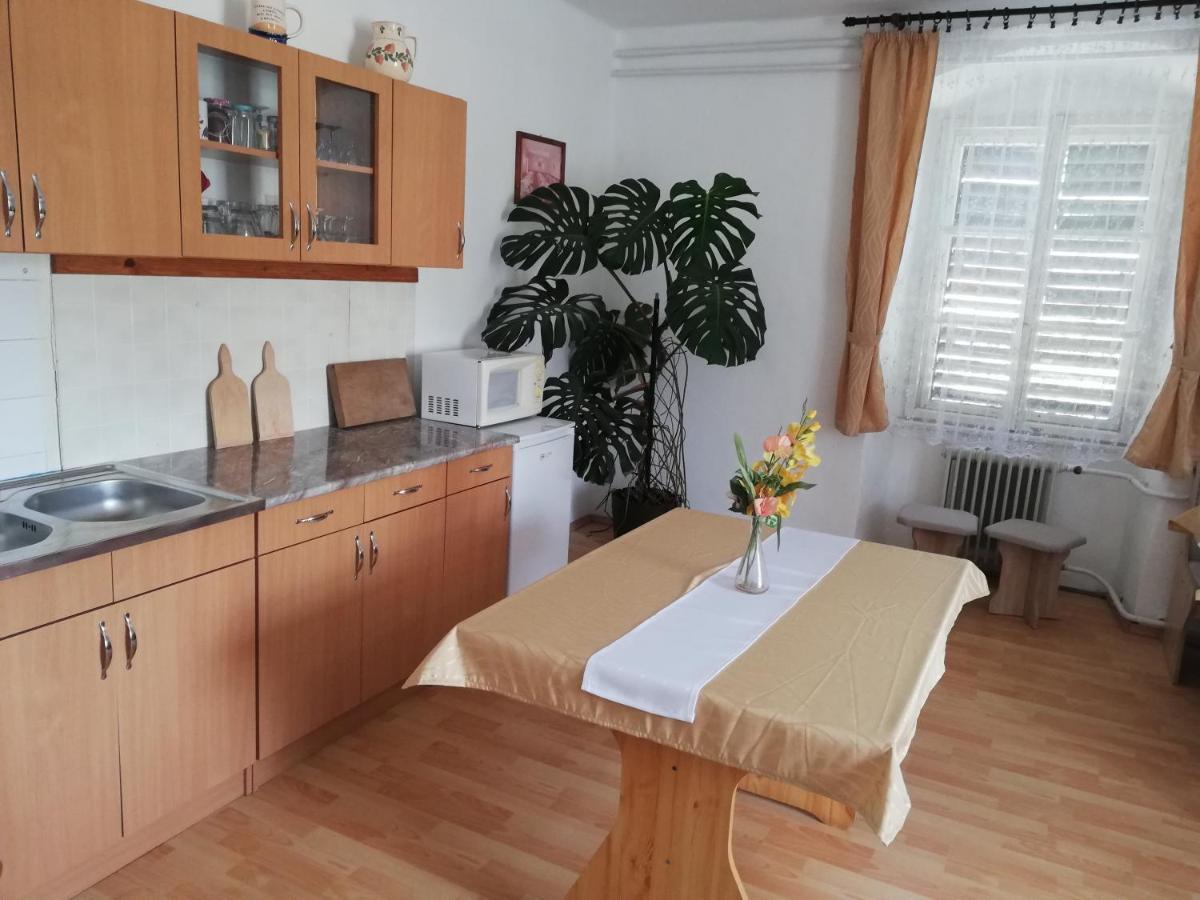 Arany Barany Vendegfogado Bed and Breakfast Letenye Buitenkant foto